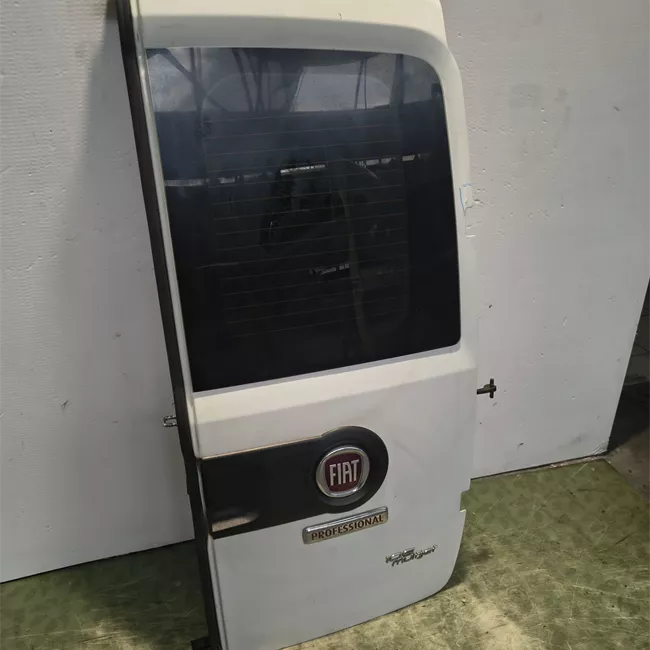 Porta carico posteriore a battente destra Vetrata