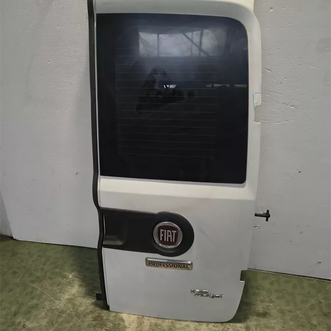 Porta carico posteriore a battente destra Vetrata