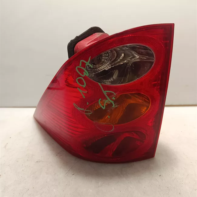 Fanale posteriore sinistro