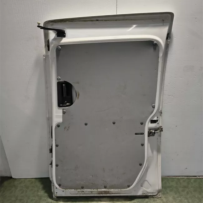 Porta posteriore destra