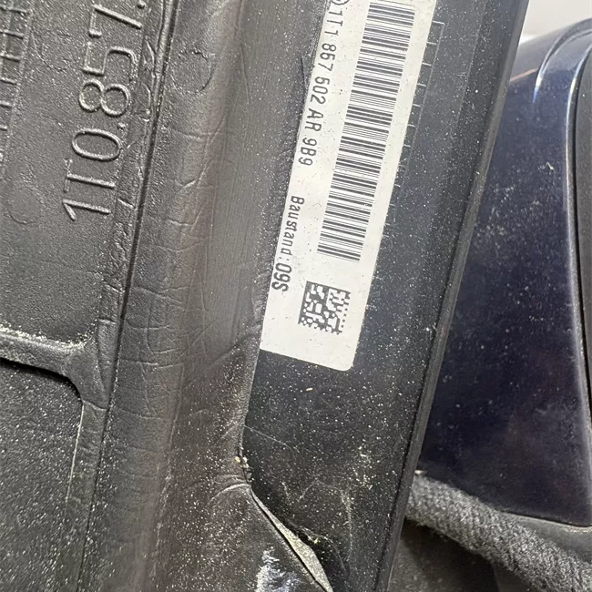 Retrovisore esterno regolazione elettrica destro con pacchetto memory, antiabbagliamento nero