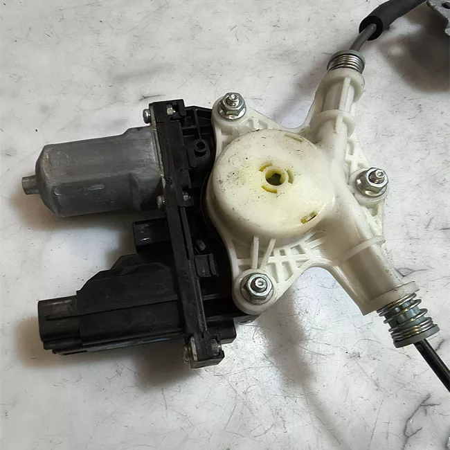Alzacristallo elettrico porta anteriore sinistro con motorino