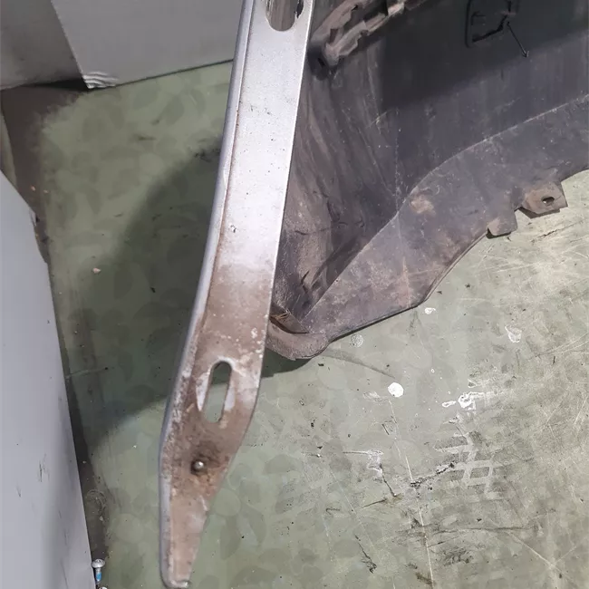 Paraurti posteriore primer