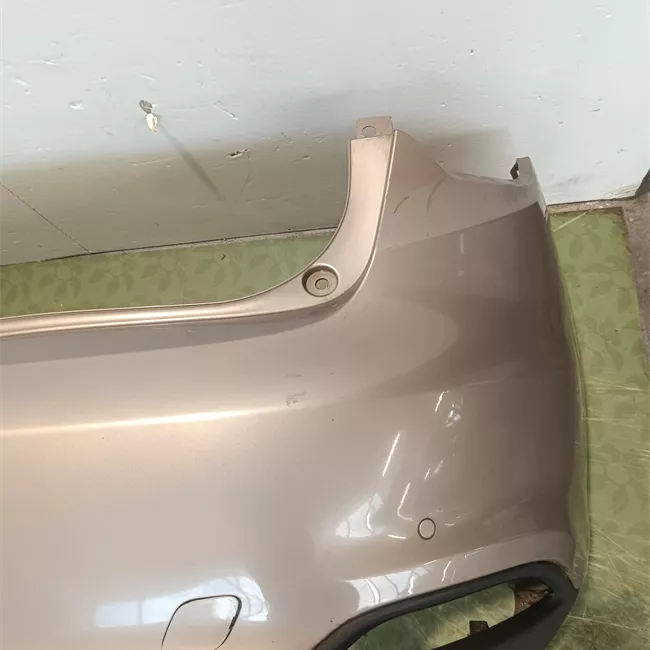 Paraurti posteriore superiore sensori parcheggio