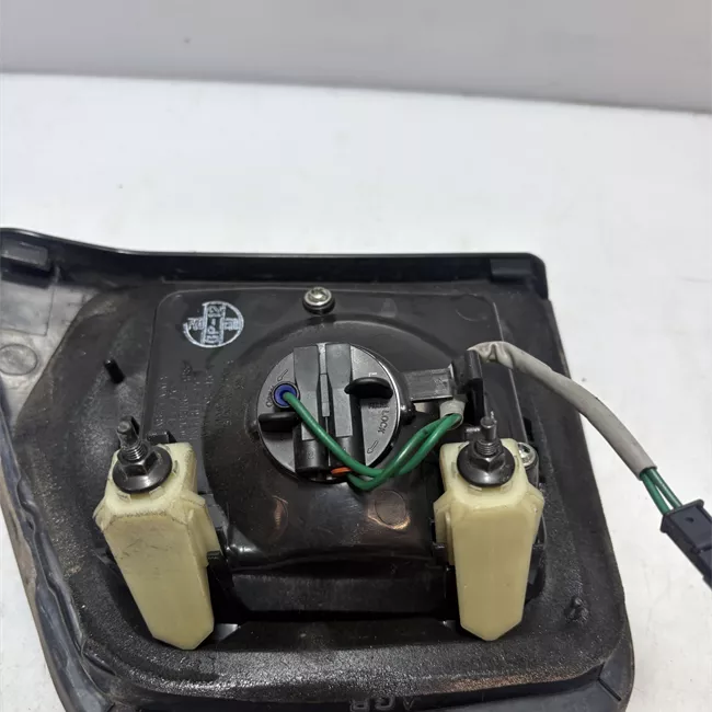 Fanale posteriore parte interno sinistro