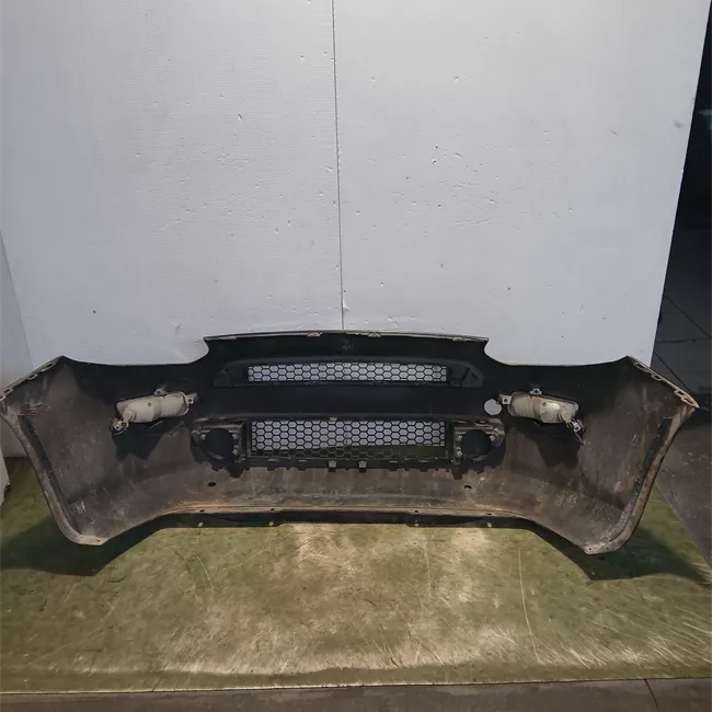 Paraurti anteriore