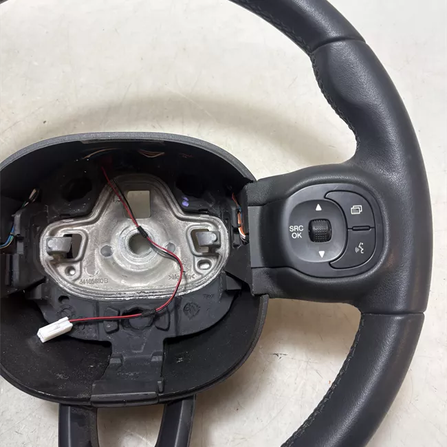 Volante Pelle con comandi