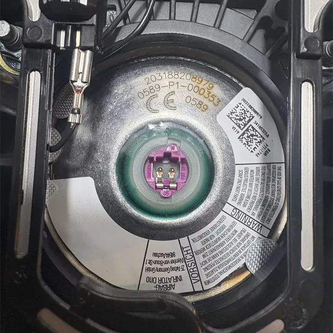 Dispositivo airbag lato guida Nero