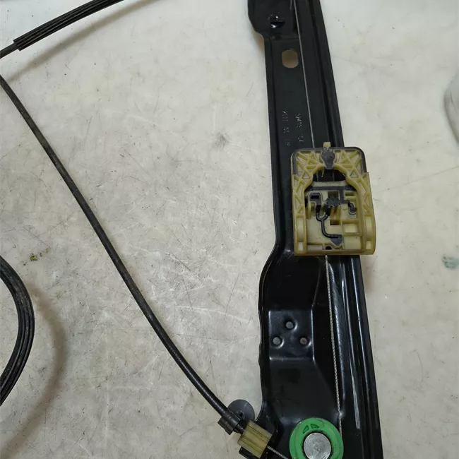 Alzacristallo elettrico porta anteriore sinistro con motorimo, apertura/chiusura completo