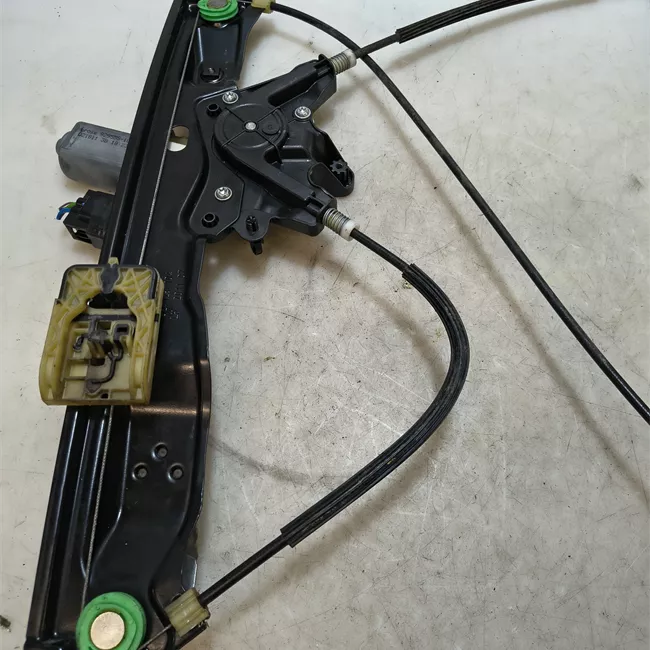 Alzacristallo elettrico porta anteriore sinistro con motorimo, apertura/chiusura completo