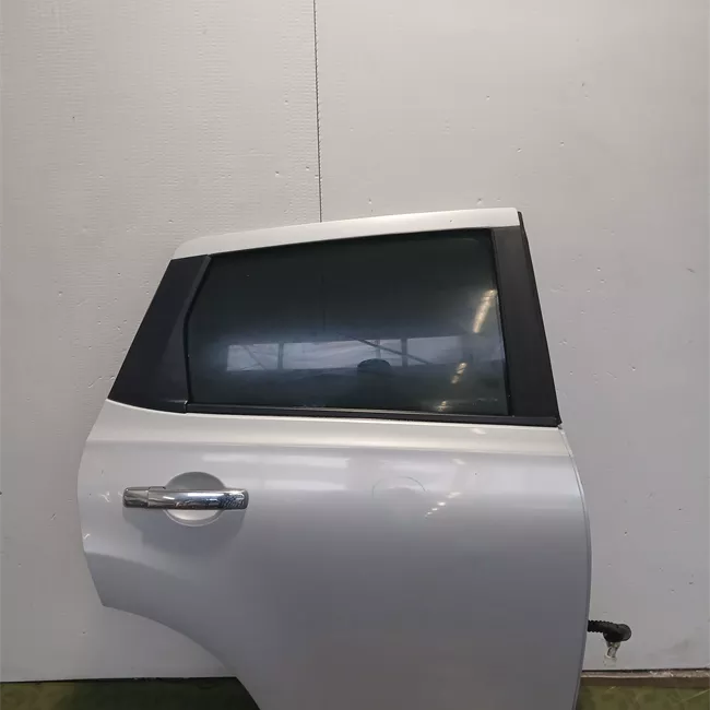 Porta posteriore destra