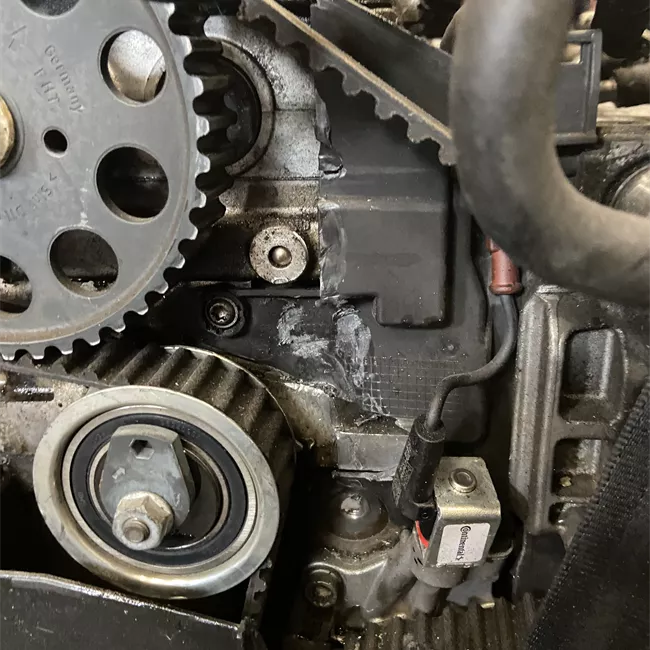 Motore semicompleto rotazionale