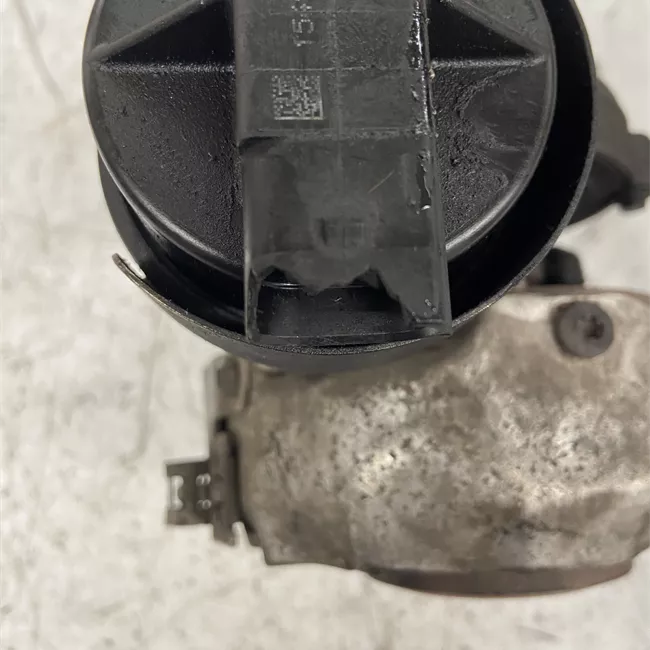 Turbocompressore con collettore scarico