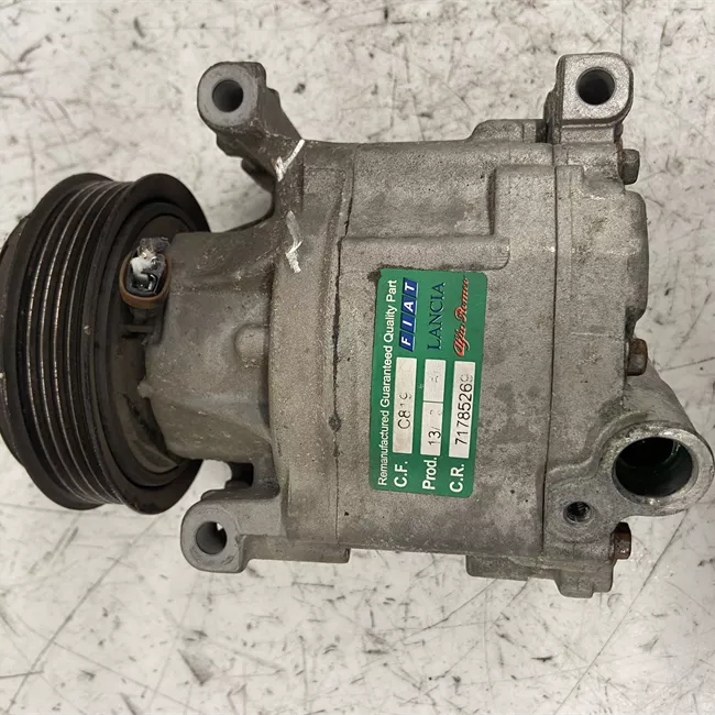 Compressore aria condizionata rotazionale