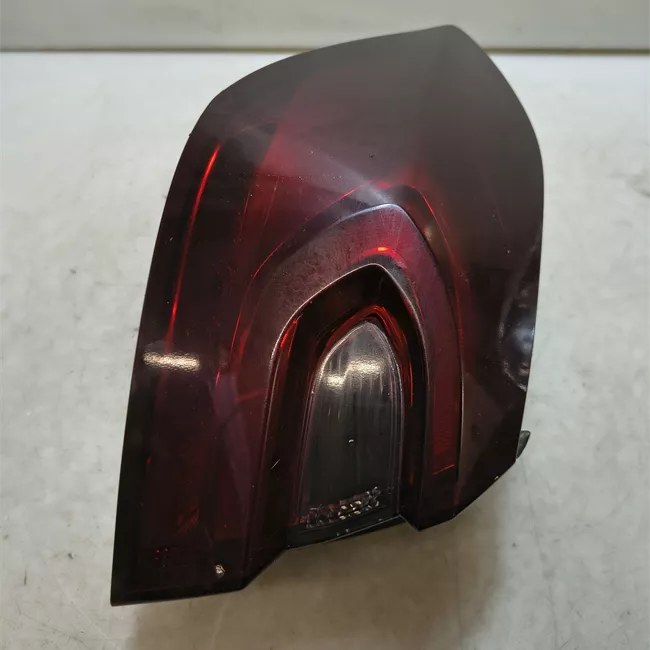 Fanale posteriore parte esterno sinistro Led