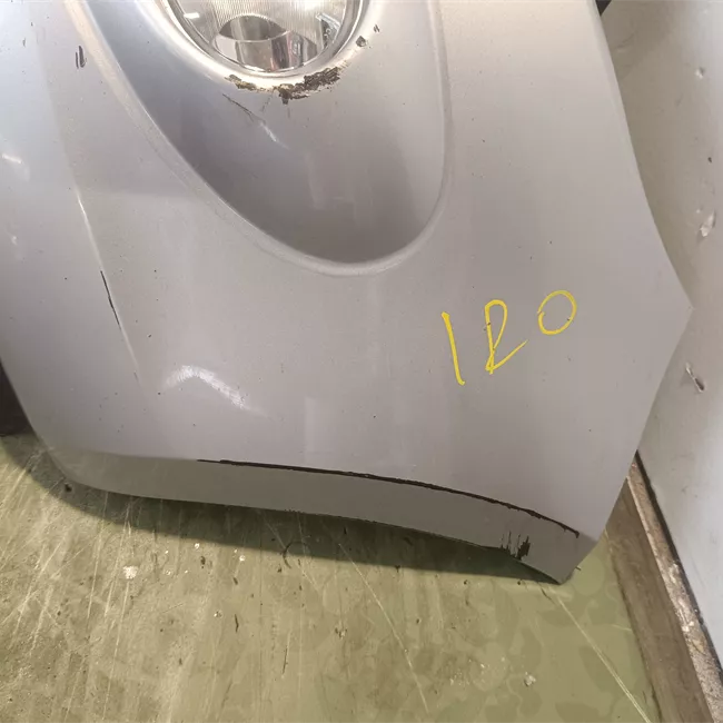 Paraurti anteriore