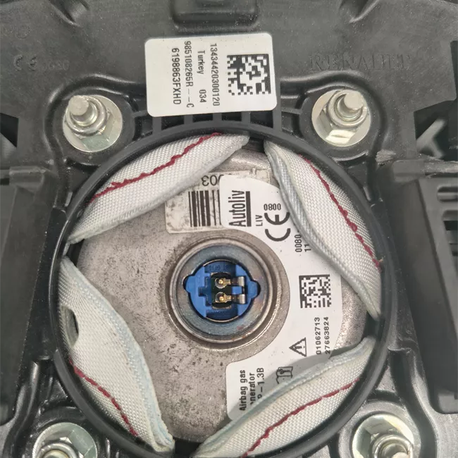 Dispositivo airbag lato guida