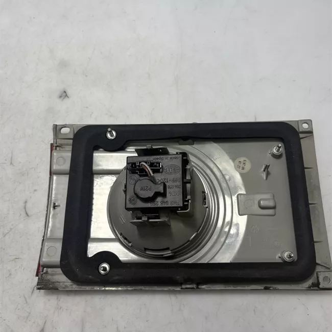 Fanale posteriore parte interno sinistro