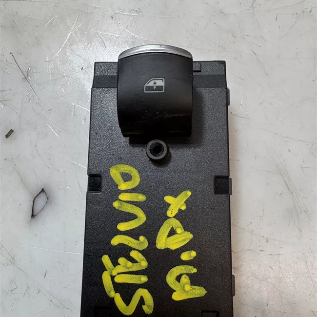 Interruttore alzacristalli porta anteriore