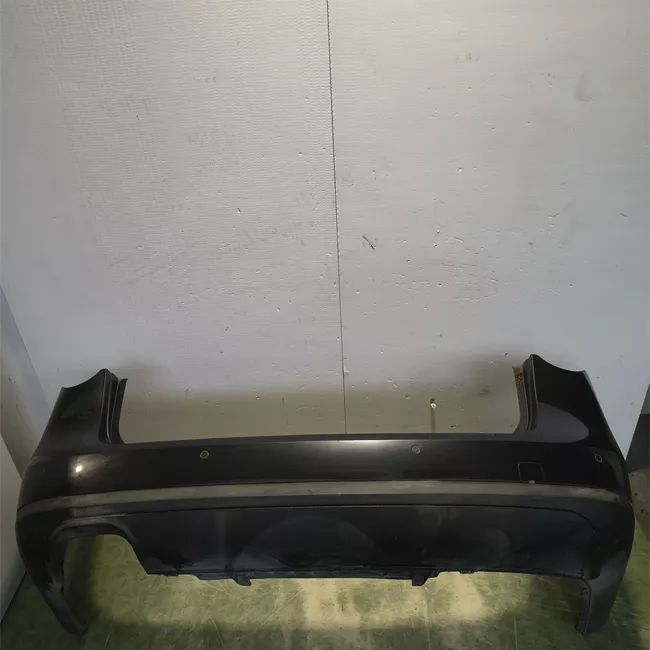 Paraurti posteriore con parktronic primer
