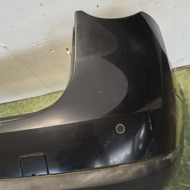 Paraurti posteriore con parktronic primer