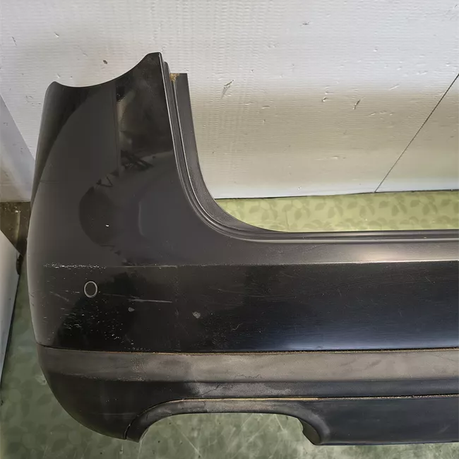 Paraurti posteriore con parktronic primer