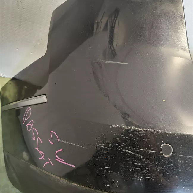 Paraurti posteriore con parktronic primer
