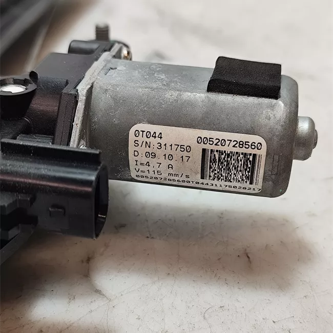 Alzacristallo elettrico porta anteriore con motorino destro