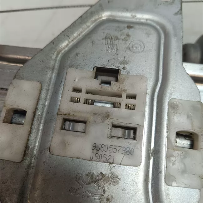 Alzacristallo elettrico porta anteriore sinistro Sequenziale
