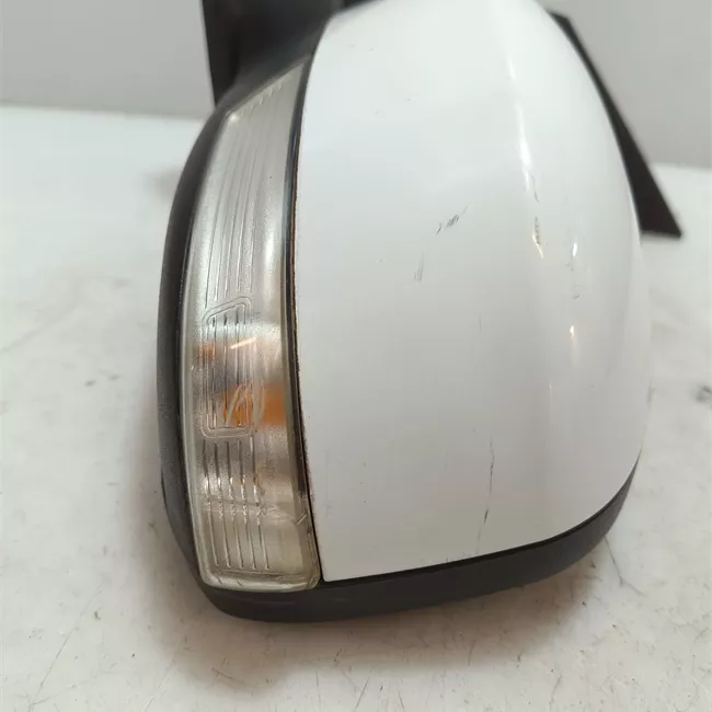 Retrovisore esterno regolazione elettrica sinistro con luce orientamento