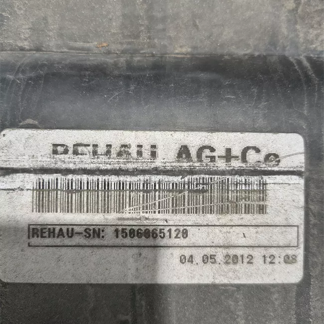 Paraurti posteriore con sensori parcheggio primer