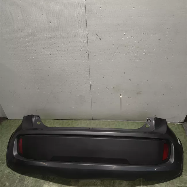 Paraurti posteriore primer