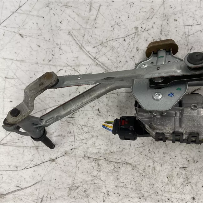 Meccanismo tergiparabrezza con motorino