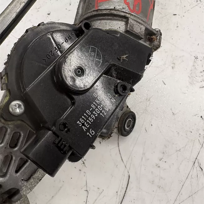 Meccanismo tergiparabrezza con motorino