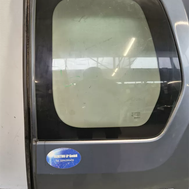 Porta carico posteriore a battente destra Vetrata