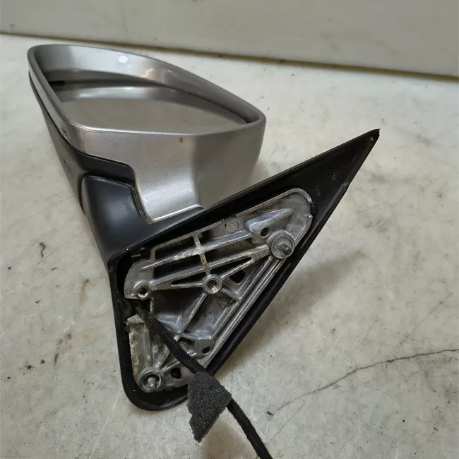Retrovisore esterno regolazione elettrica sinistro con luce di orientamento
