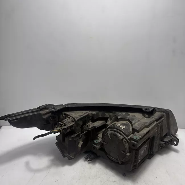 Proiettore sinistro FM VSS 108