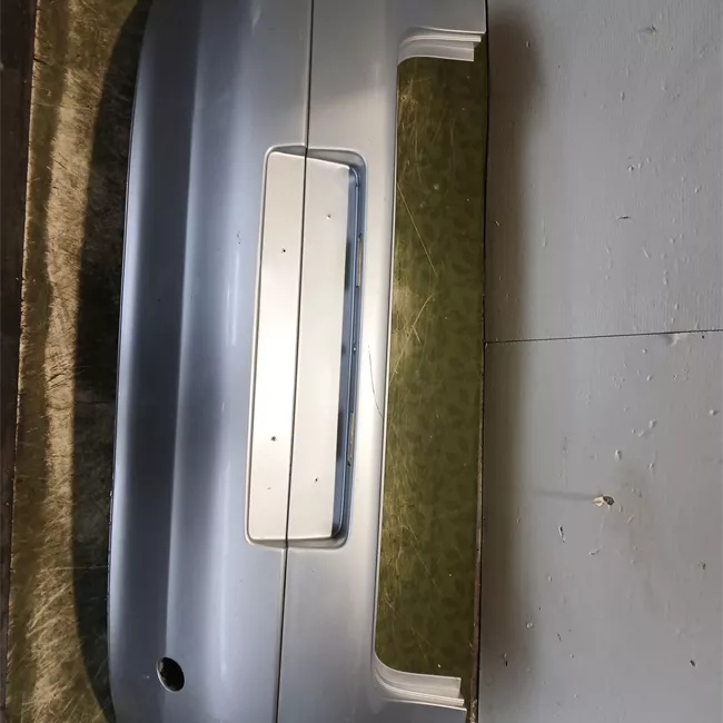 Paraurti posteriore primer