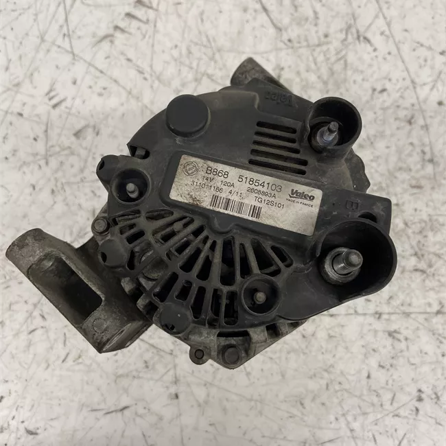 Alternatore 120AMP con aria condizionata