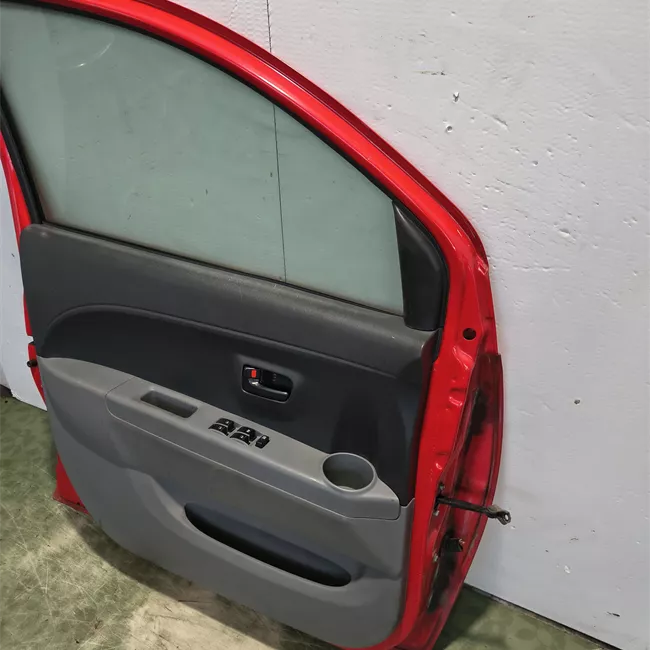 Porta anteriore sinistra