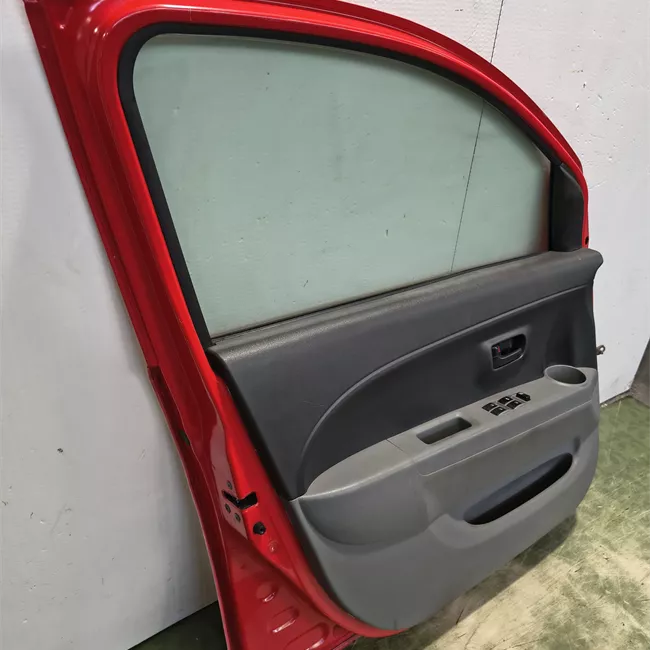 Porta anteriore sinistra