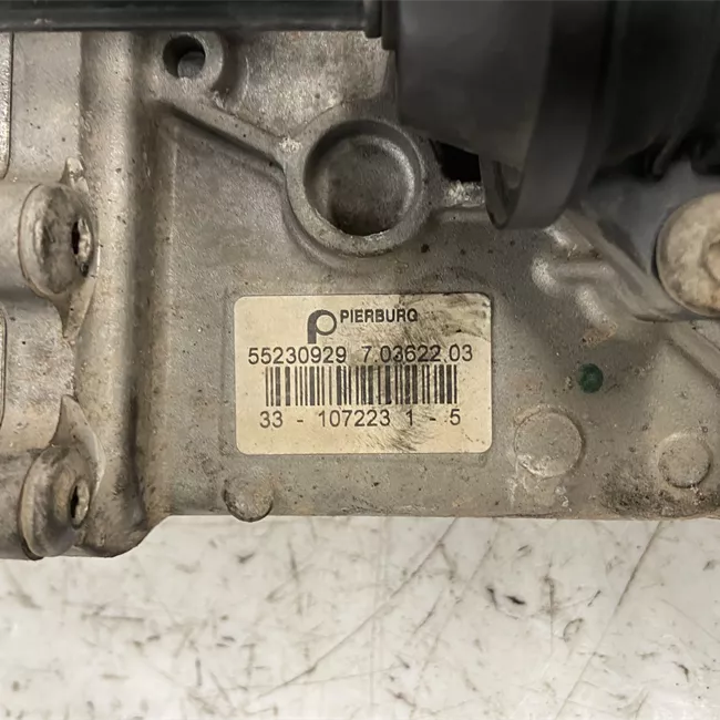 Scambiatore calore EGR con attuatore