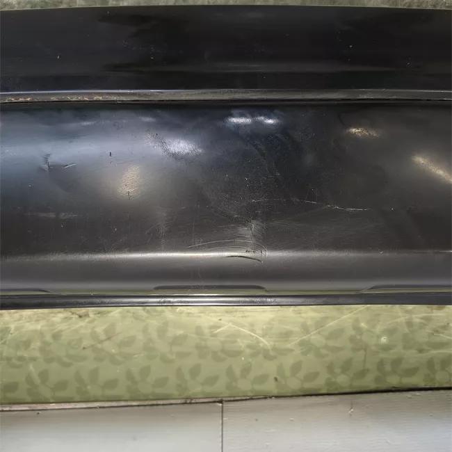 Paraurti posteriore centrale superiore con sensore parcheggio nero