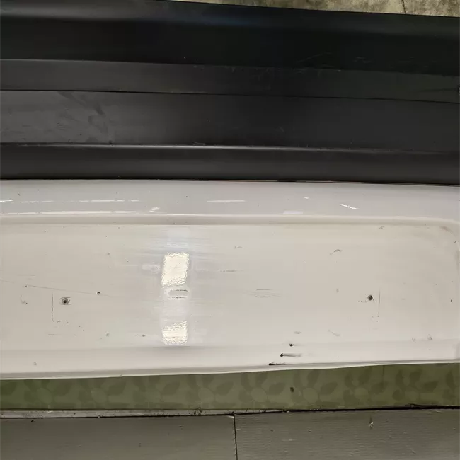 Paraurti posteriore superiore con allargat.parafango primer