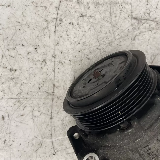 Compressore aria condizionata con disp automat climatizzazione