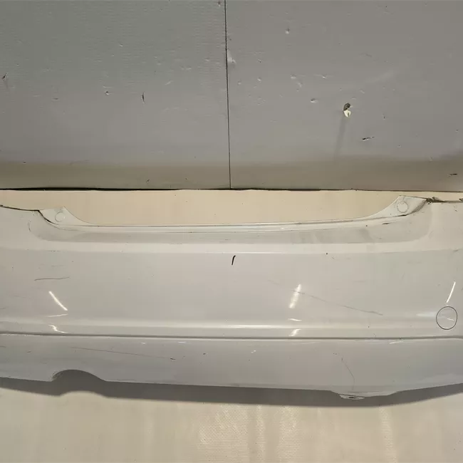 Paraurti posteriore con sensore parcheggio