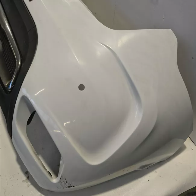 Paraurti posteriore senza sorvegl.angolo morto primer