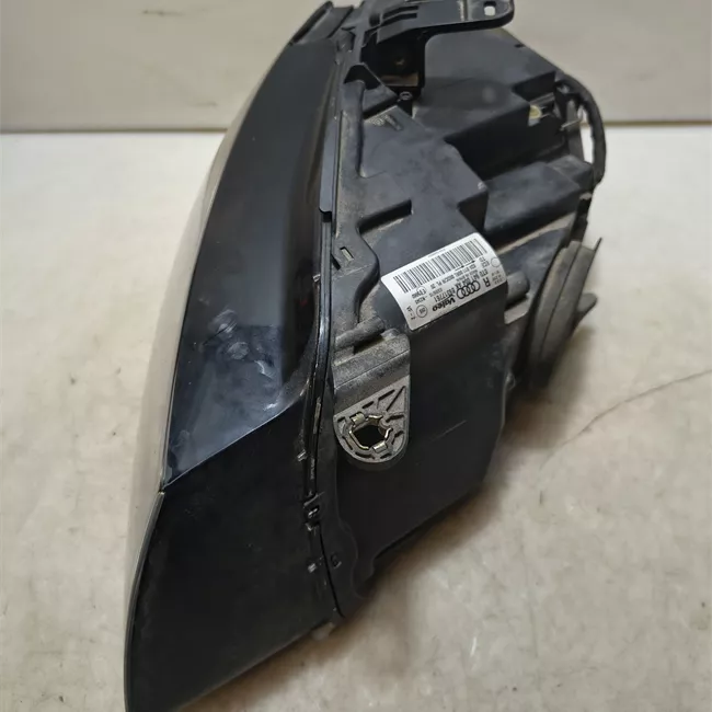 Proiettore destro Xeno