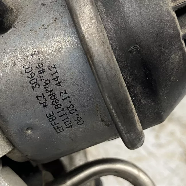 Turbocompressore con collettore scarico