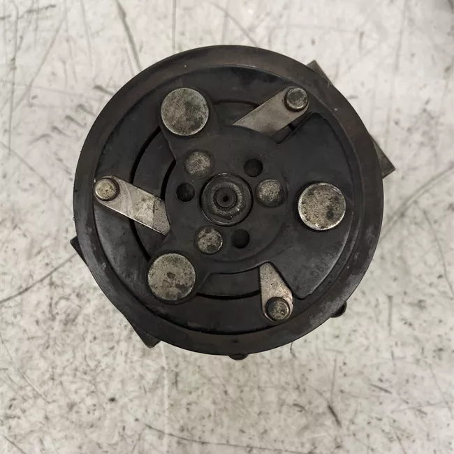 Compressore aria condizionata